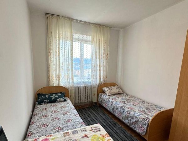 Комната на двоих после ремонта.